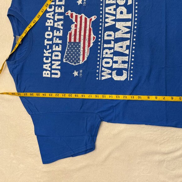 Back to Back World War Champs Men's Tshirt - Picture 3 of 5